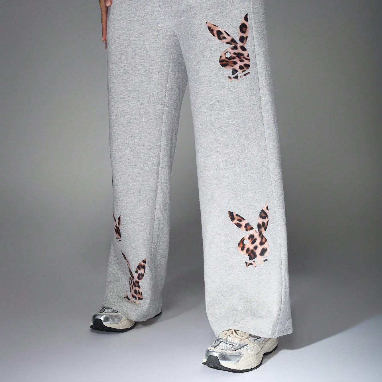 Playboy Leopard Masthead Lounge Set - Playboy